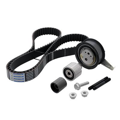 MIC-FM010678